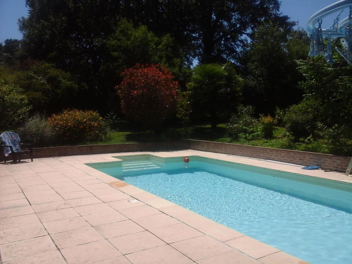 Escorneboeuf Gite Vacances Bosc D'Esquirol 4 Pers מראה חיצוני תמונה
